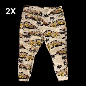 crown & ivy Multicolor Printed Leggings